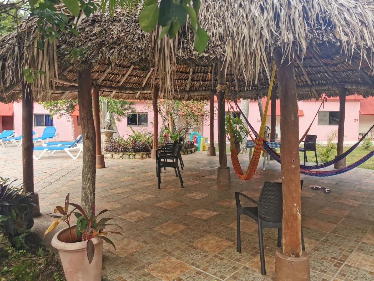 Hotel Doralba Inn Chichen Экстерьер фото