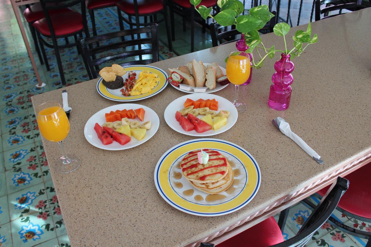 Hotel Doralba Inn Chichen Экстерьер фото